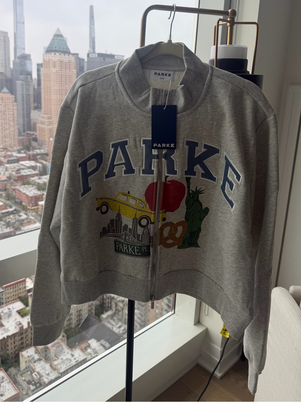 PARKE NYC Pop-Up Gray Zip-Up Graphic Mockneck S/M NEW 2026